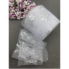 Фатин 5,5 см  "Снежинки" (белый/серебро)