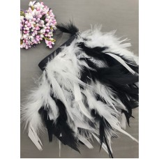 Двухцветные перья на тесьме (белый/черный) 10 см