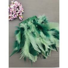 Двухцветные перья на тесьме (изумрудный/фисташка) 10 см